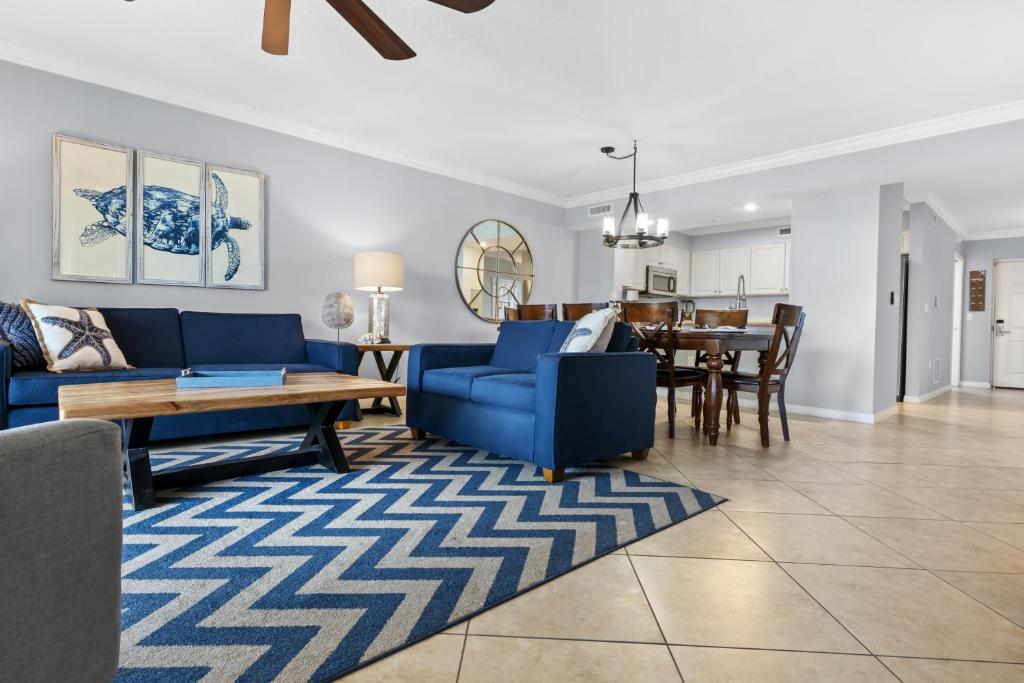 Destin West Heron 607 - Beach Paradise - All the Upgrades - Overlooking the Lazy River, Fort Walton Beach