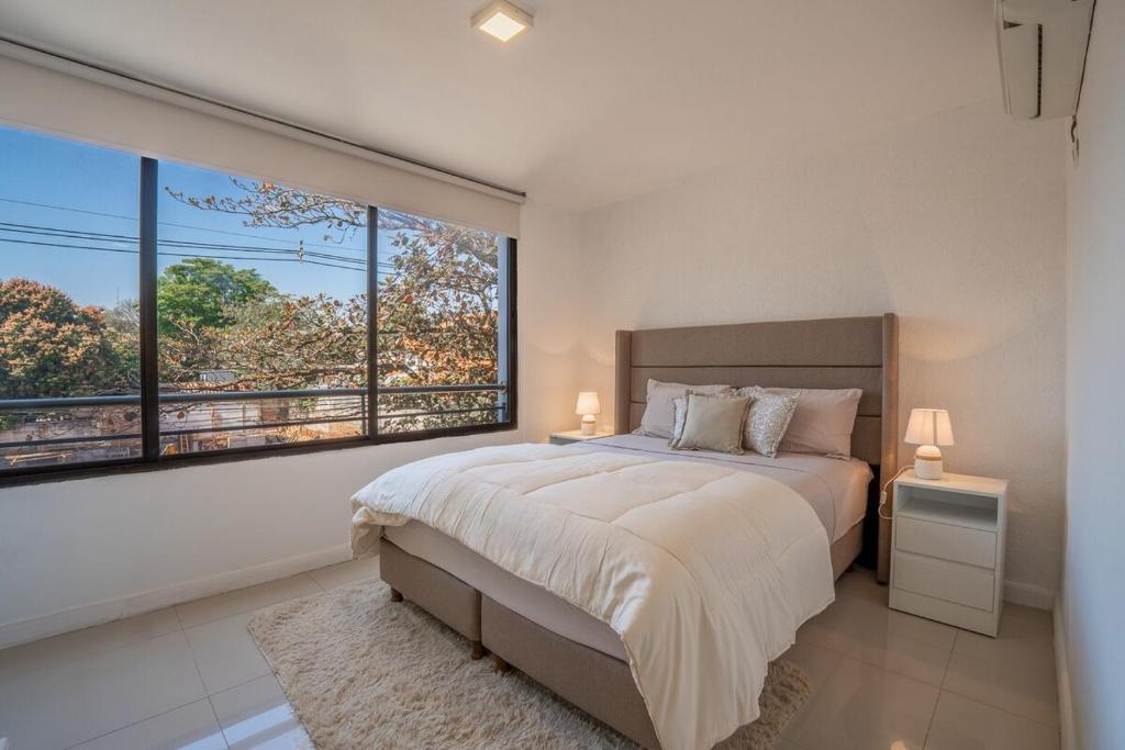 Hermoso Apartamento de 2 Dormitorios 2A, Asunción