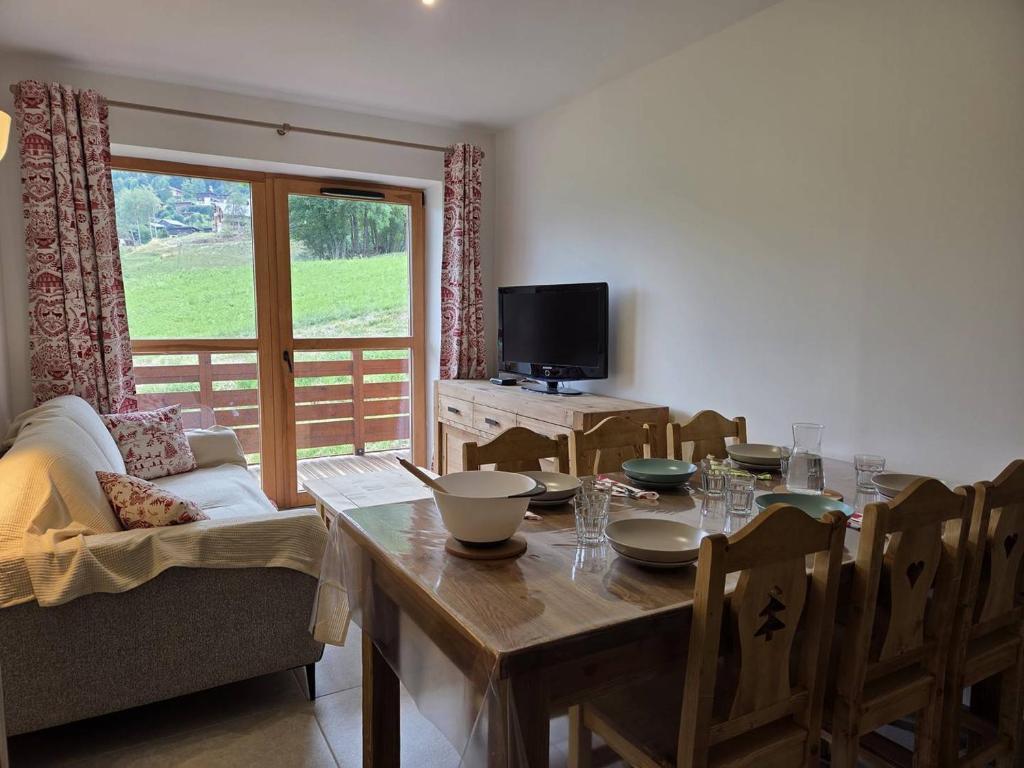 Appartement neuf 3 pièces avec parking et balcon à Valmorel - FR-1-291-1032 - 2