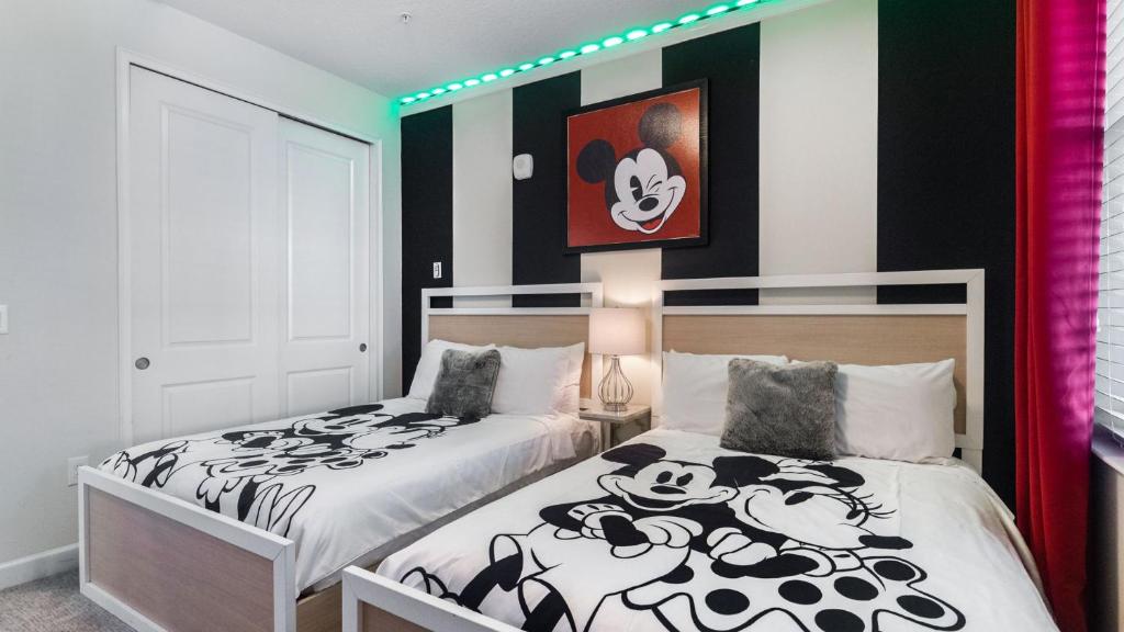 GRH9278 - Storey Lake Resort - 4 Bed 3 Baths Condo, Kissimmee