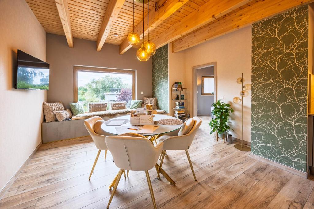 Schäfers Wohlfühlapartments - moderne und stilvolle Ferienwohnungen zwischen Störmthaler & Markkleeberger See, nahe Leipzig, Großpösna