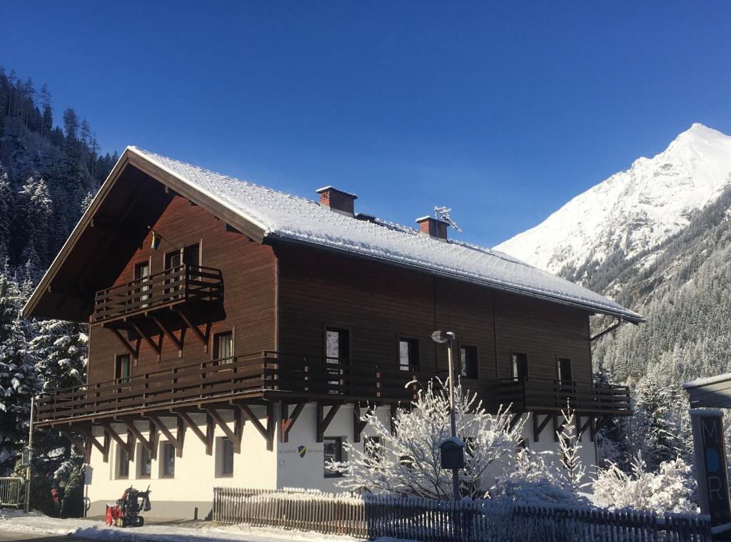 Ski Lodge Jaktman - 1