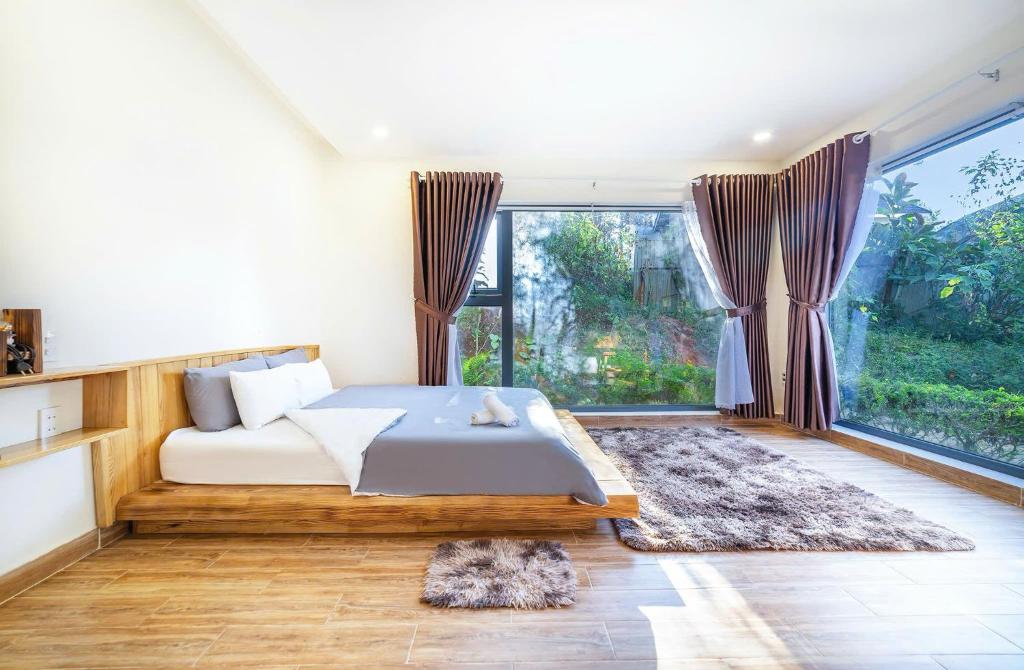 Love Hill Resort
