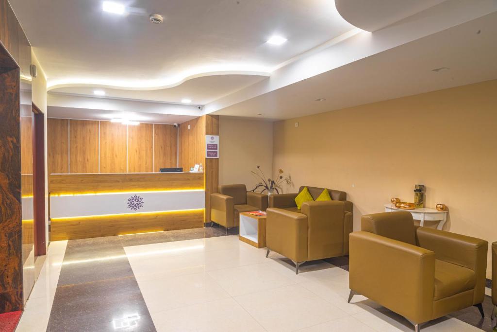 フロント・ロビー