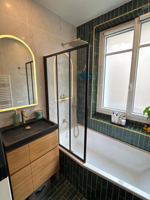 Luxembourg 1BR with AC and Netflix - 5