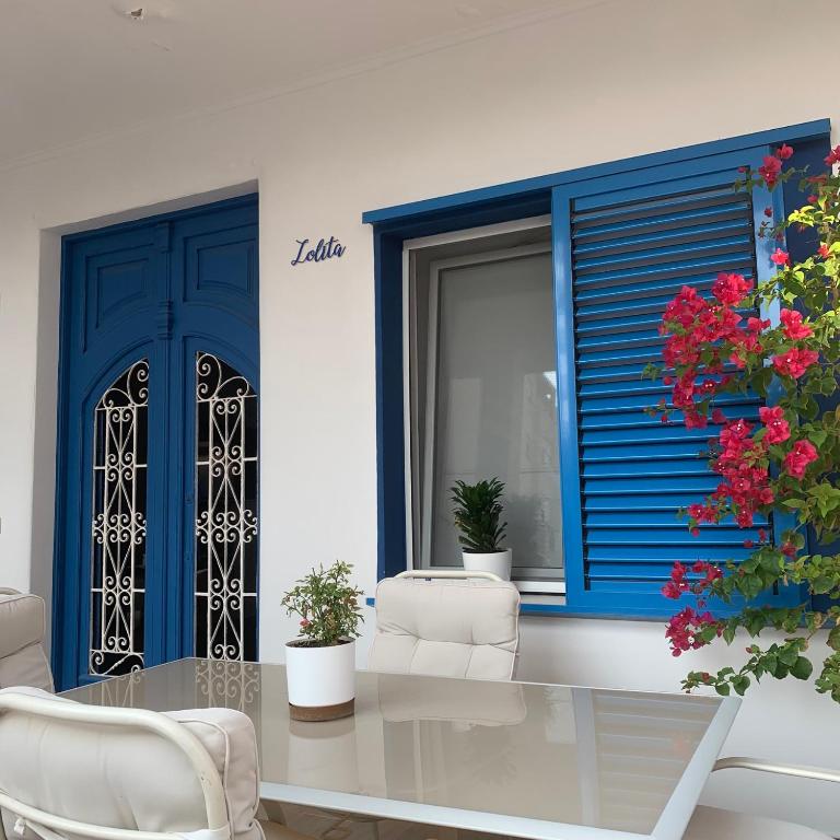 Un pequeño lujo a pocos metros de la playa, Piles