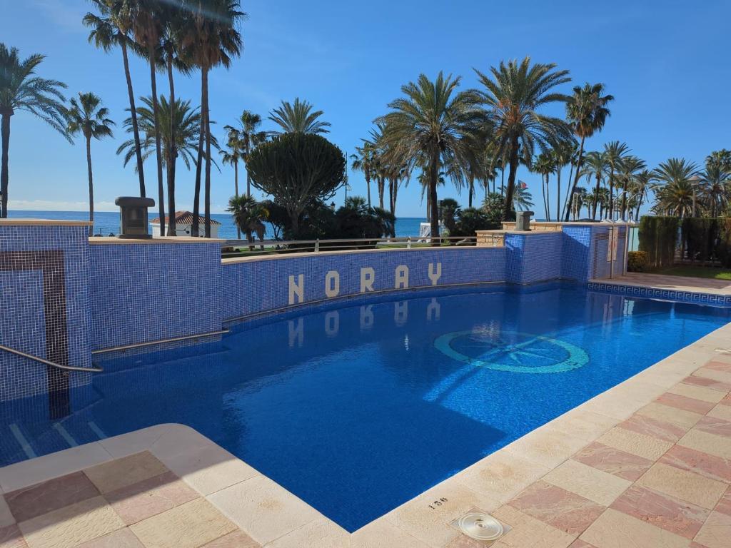 Frontline 2 bed apartment, San Pedro de Alcántara - 3