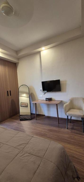 Serene View Apartment, Greater Noida