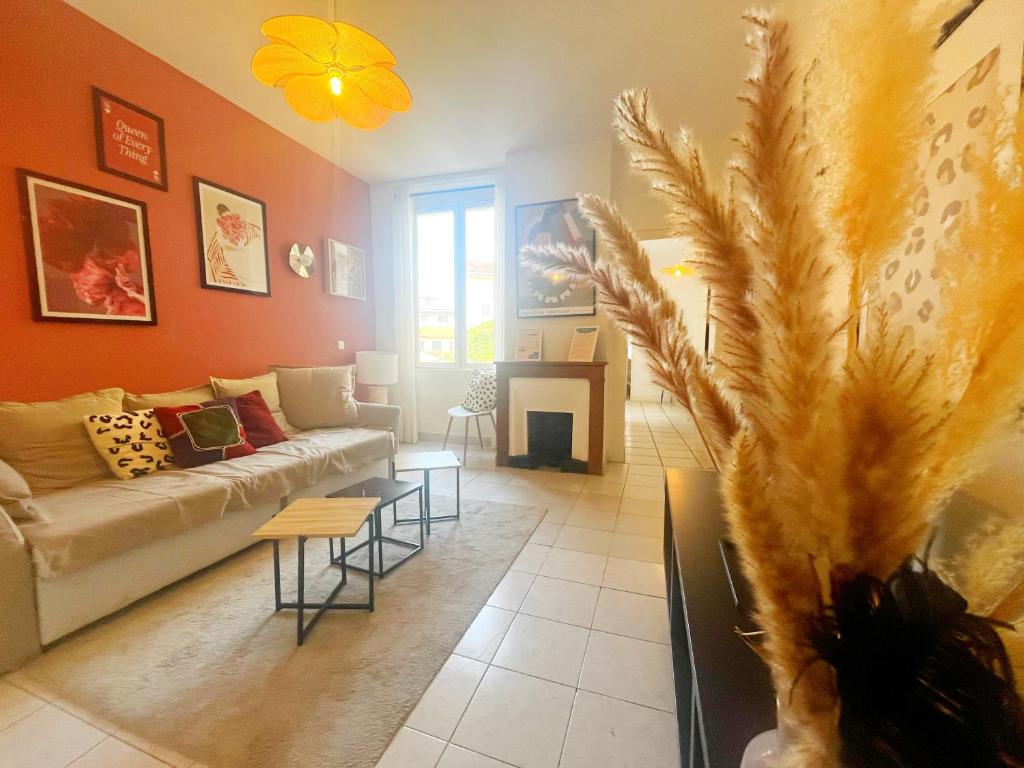 Willy - appartement 4 personnes check in h24 - wifi, Lyon