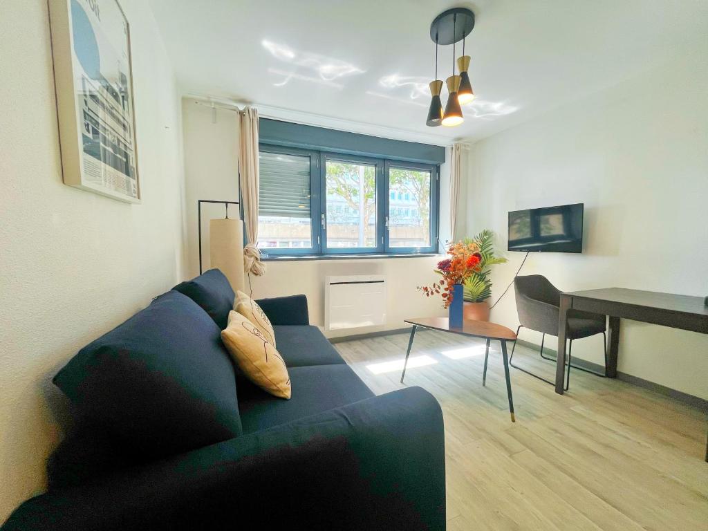 Balia - studio 2 personnes - check in h24 - wifi, Lyon