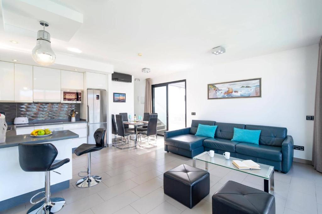 Villa Antonio by Villa Plus - 5