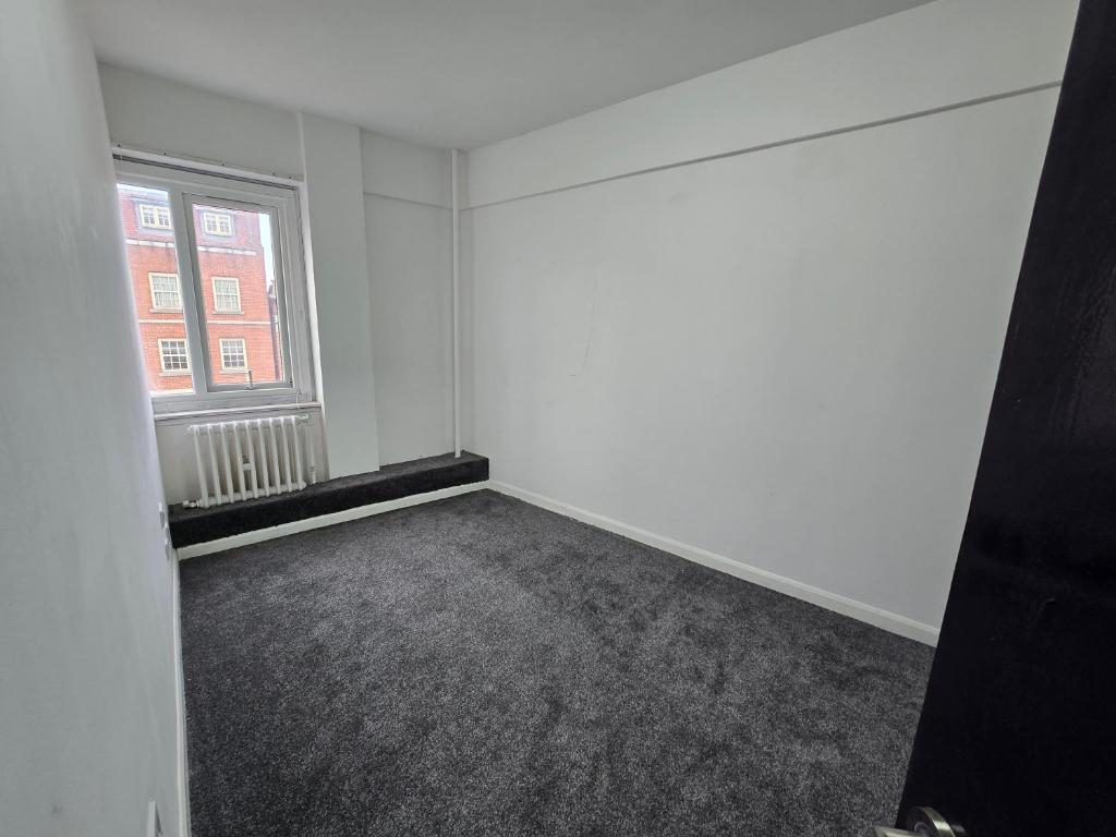 Rooms by Southgate Station Budget Mid to Long Term Stay, East Barnet