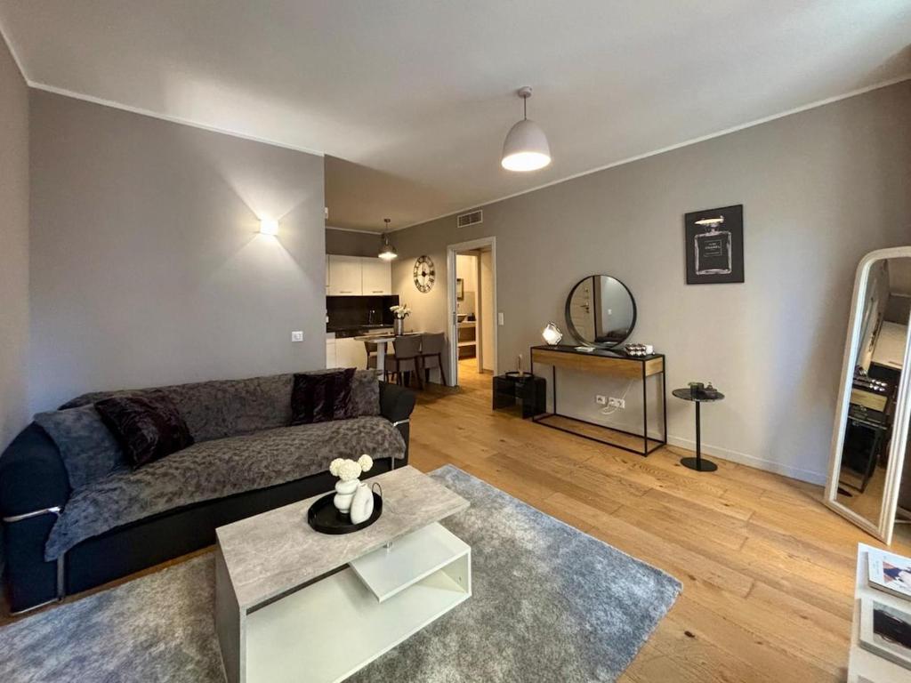 Cozy 1 Bedroom apartment hypercentre - ID124 - 1