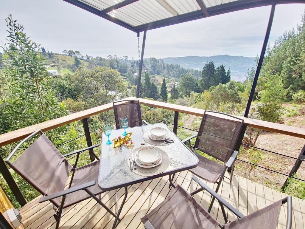Lakeside Glamping with View Fire Pit Hammock - 5