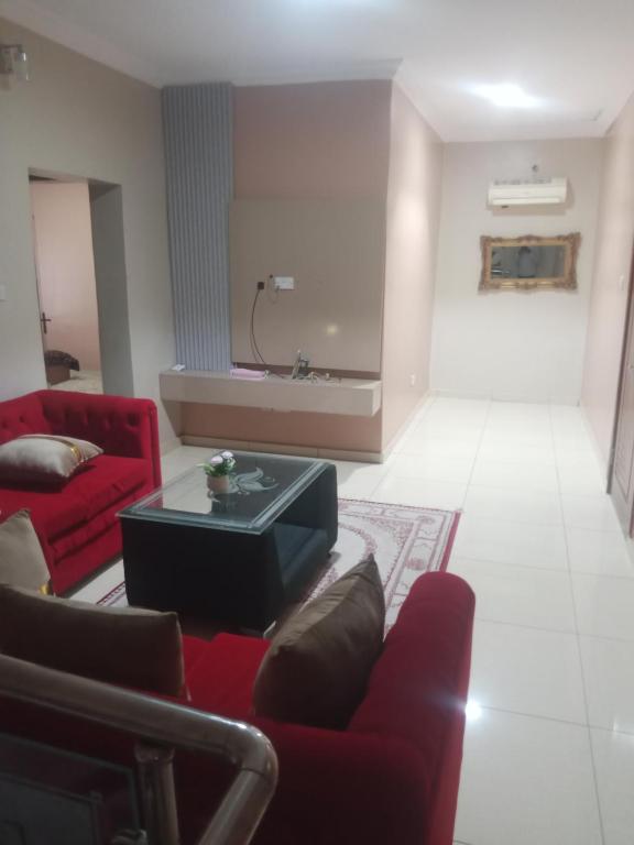 Ensuit Apartment, Ibadan
