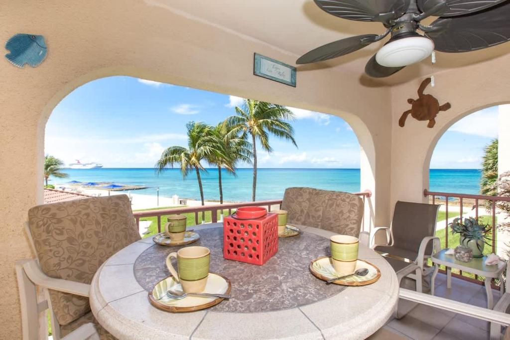 Georgetown Villas #203, George Town