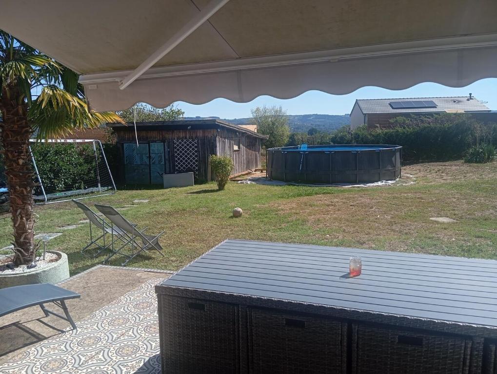 xavier's house, Brugheas