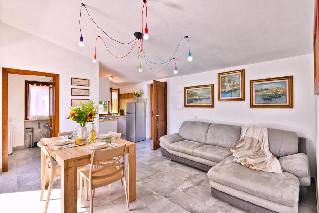 Villino Giuliana by Theater Home - 5