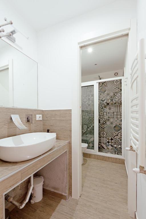 Hermann Apartments - 2