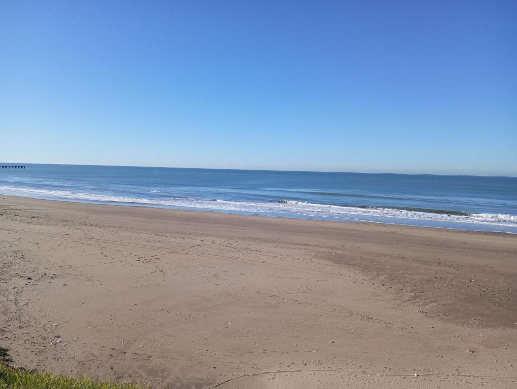 casa pileta parque mar del plata a 400 metros del mar - 4