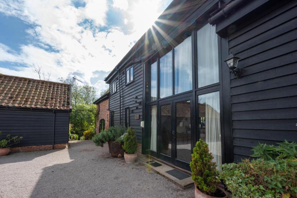 Wattisham Hall Barns, Wattisham