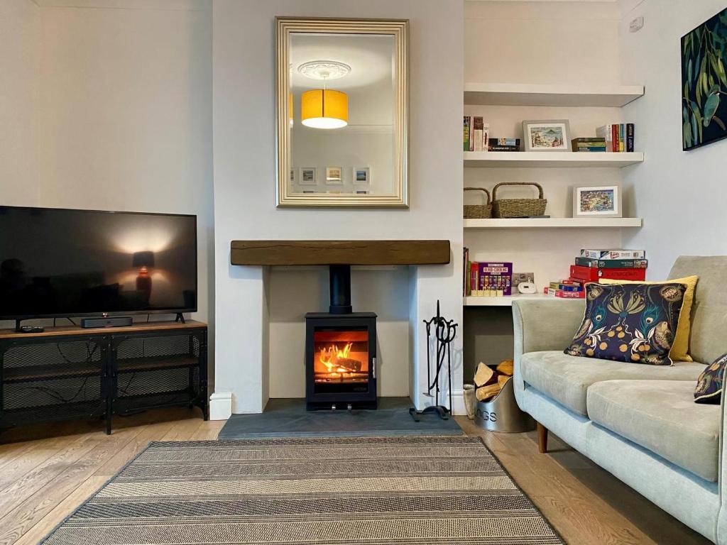 9 Snowdrop Cottages, Winterton-on-Sea