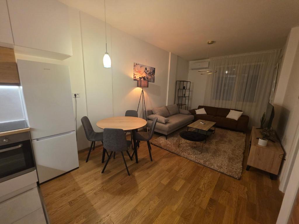 Liman 5 Riverside 109 with Free Private Parking - 2