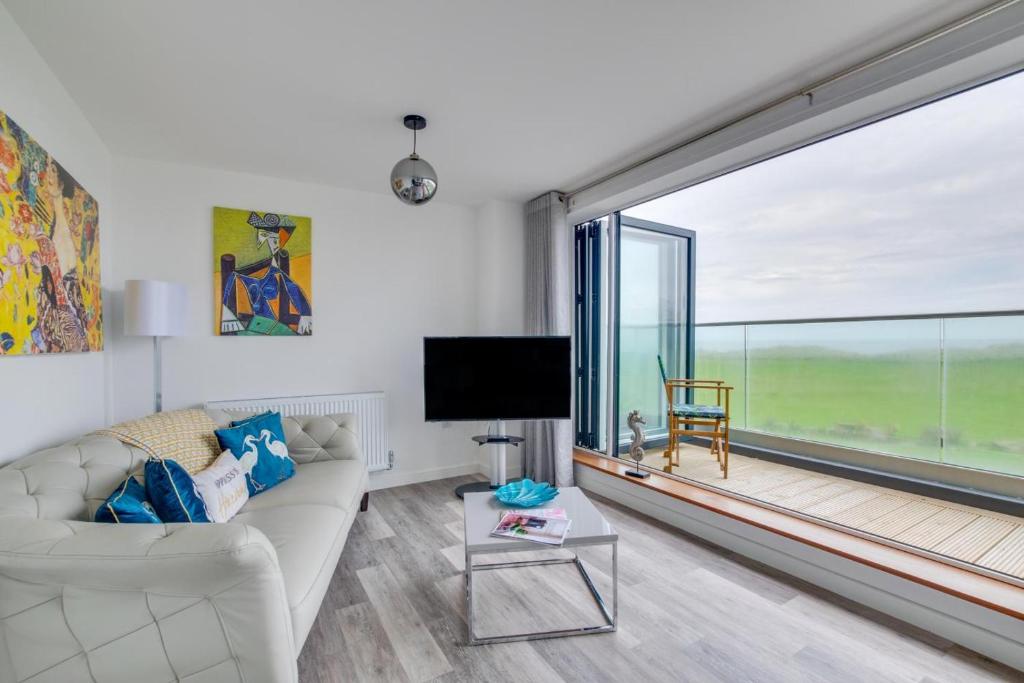 Coastal Retreat, Amble