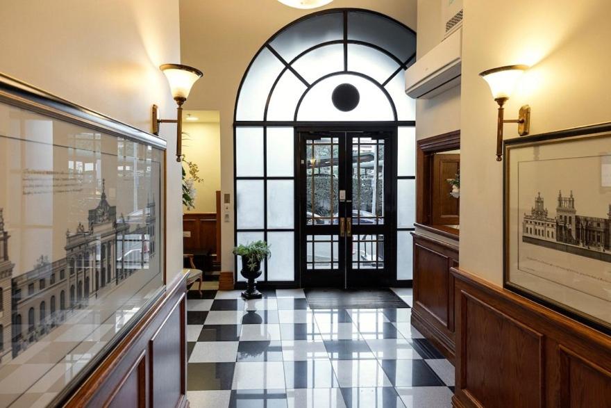 伊甸探索酒店 (Quest On Eden)