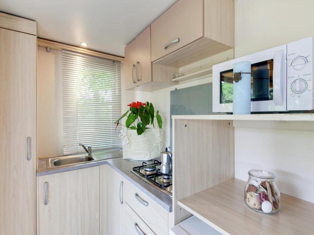 Mobile Home in Italy near the Beach - 2