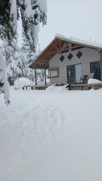 Cabaña nieve, tinaja y vista al volcan - 4