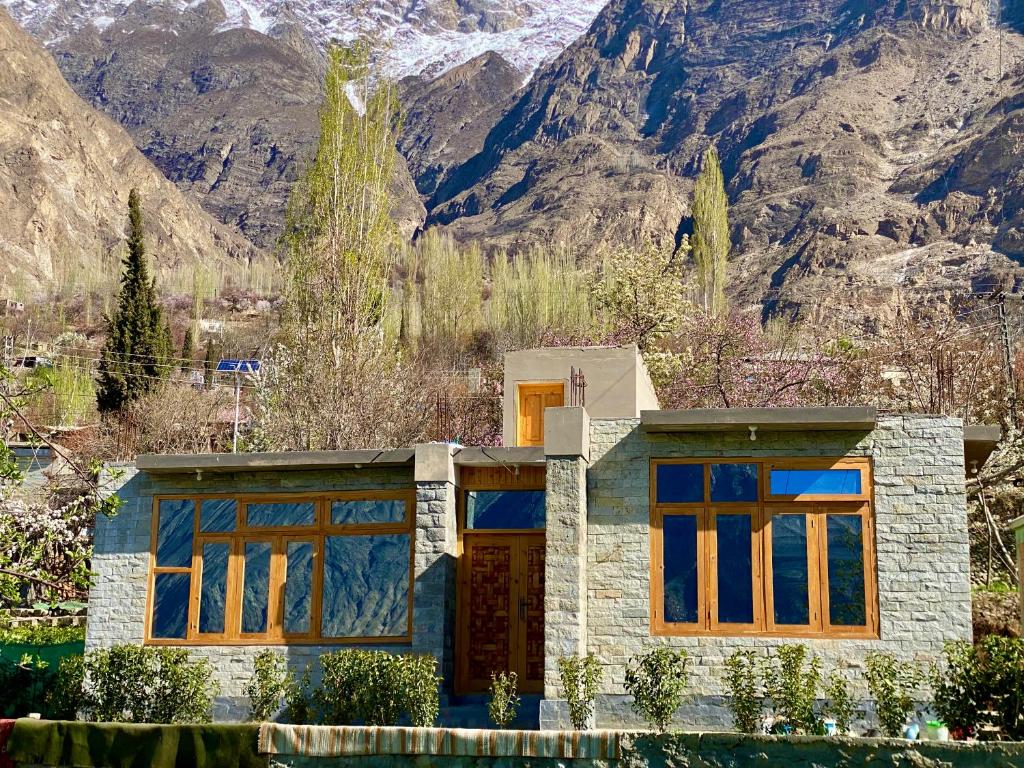 Home of Mayoon, Hunza