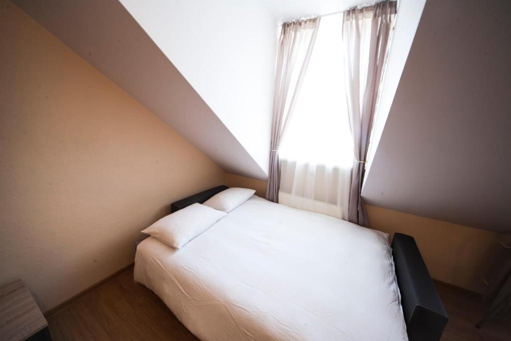 Old Town Apartments photo
