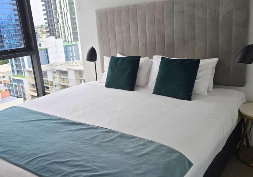 Neat and Cozy 1BR Apartment with Amazing Facilities, Brisbane