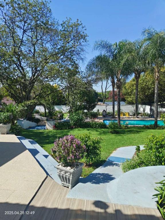 Sandton Spring Rivonia, Johannesburg