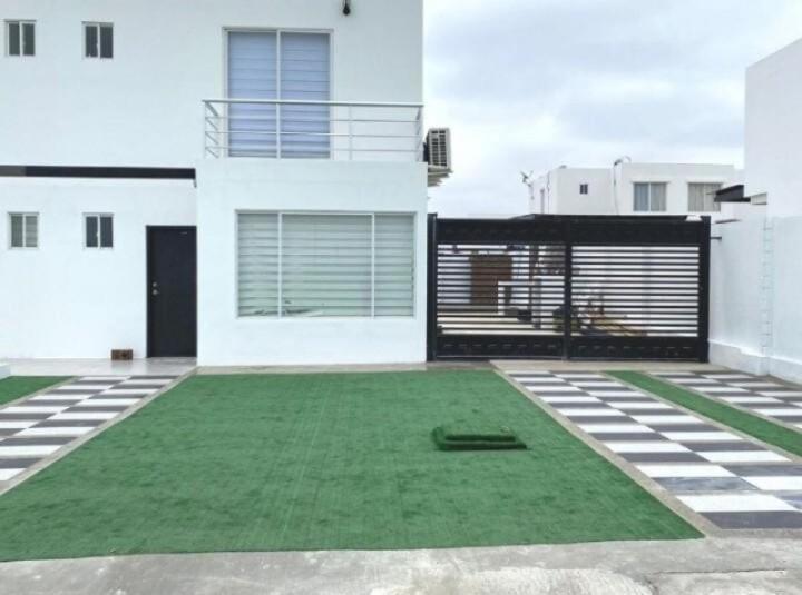 Casa en la Playa Punta Blanca - 1