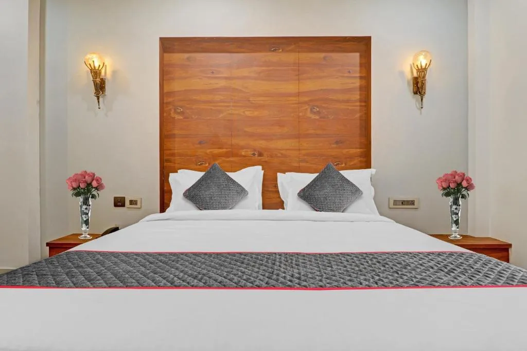 Super Townhouse Rcc Pride, hotel in Hyderabad