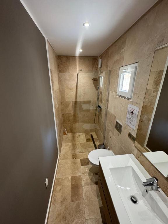 Studio Indépendant dans Villa - 3