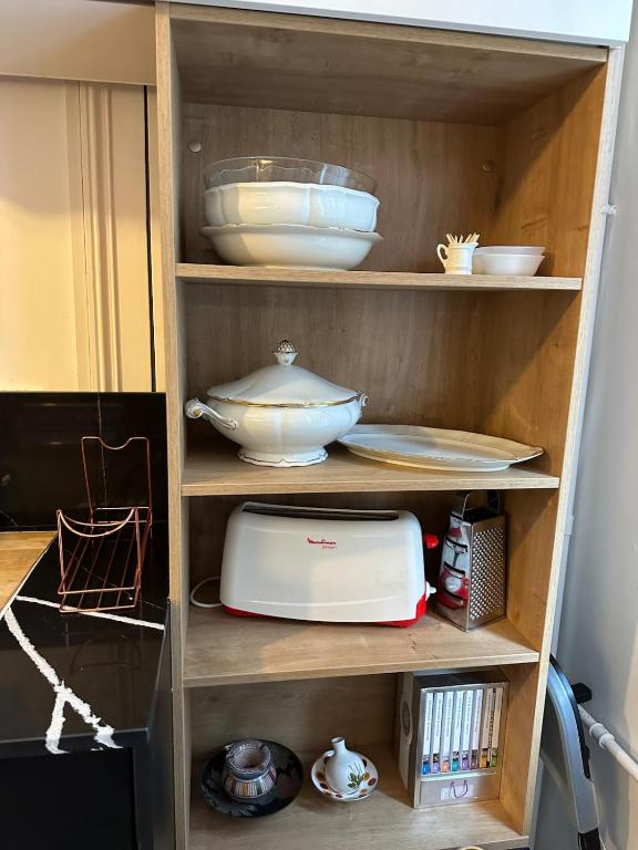 Bed and birds, Tours