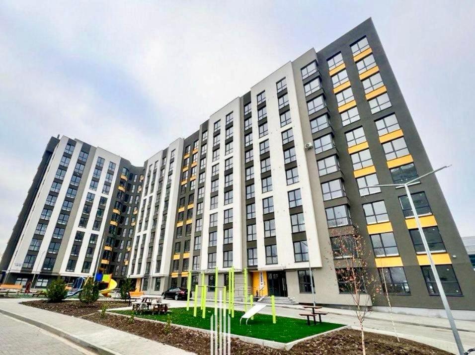 Rest & Fly, Kišiněv