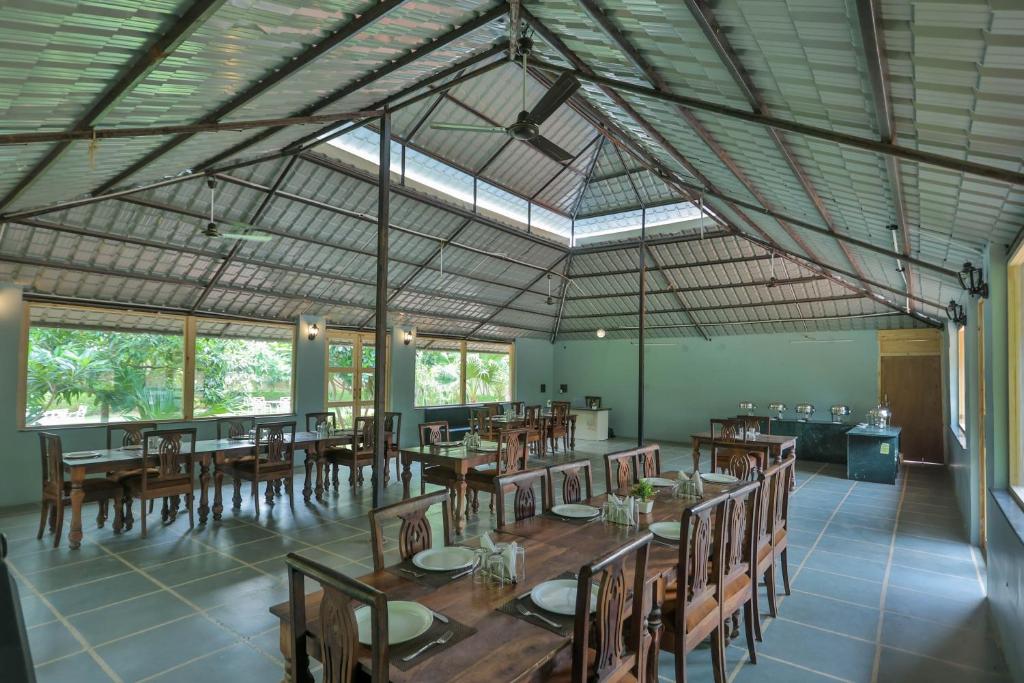 KP Group of Hotel - RAM BAGH Udaipur, Udajpur