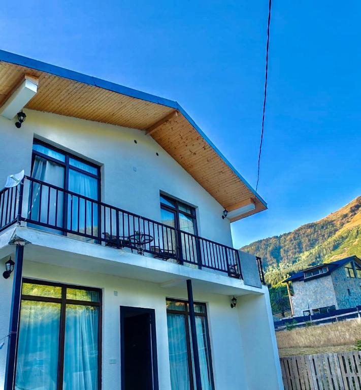 Hillside Mestia ჰილსაიდ მესტია, Mestia