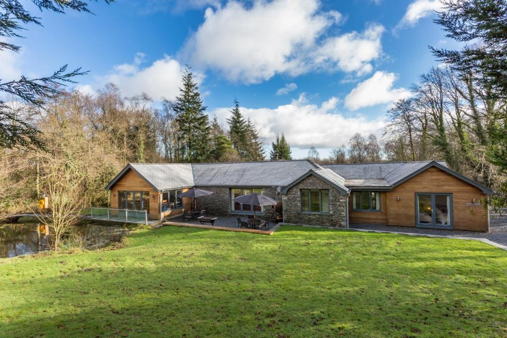 Bracken Ground, Coniston