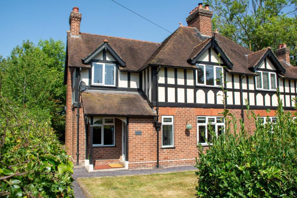 Cherry Cottage, Wrexham