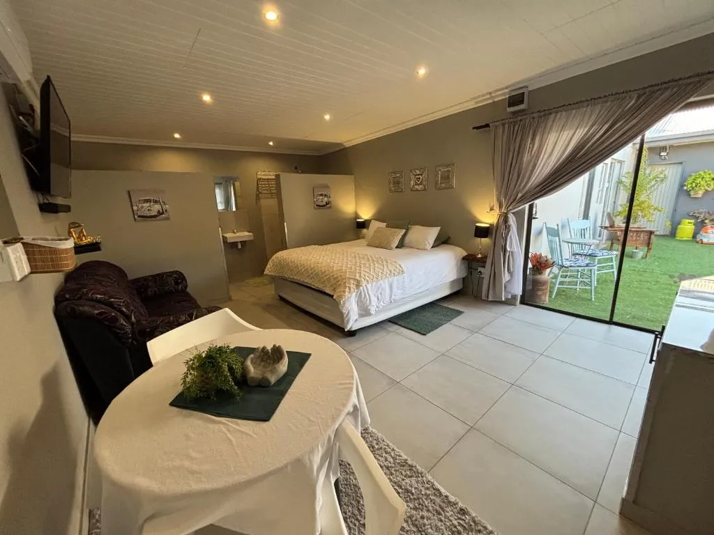 Stellies Accommodation - Room 3, hotel in Keetmanshoop