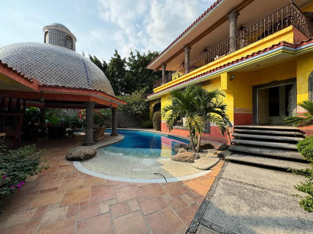 Los Encantos, Temixco