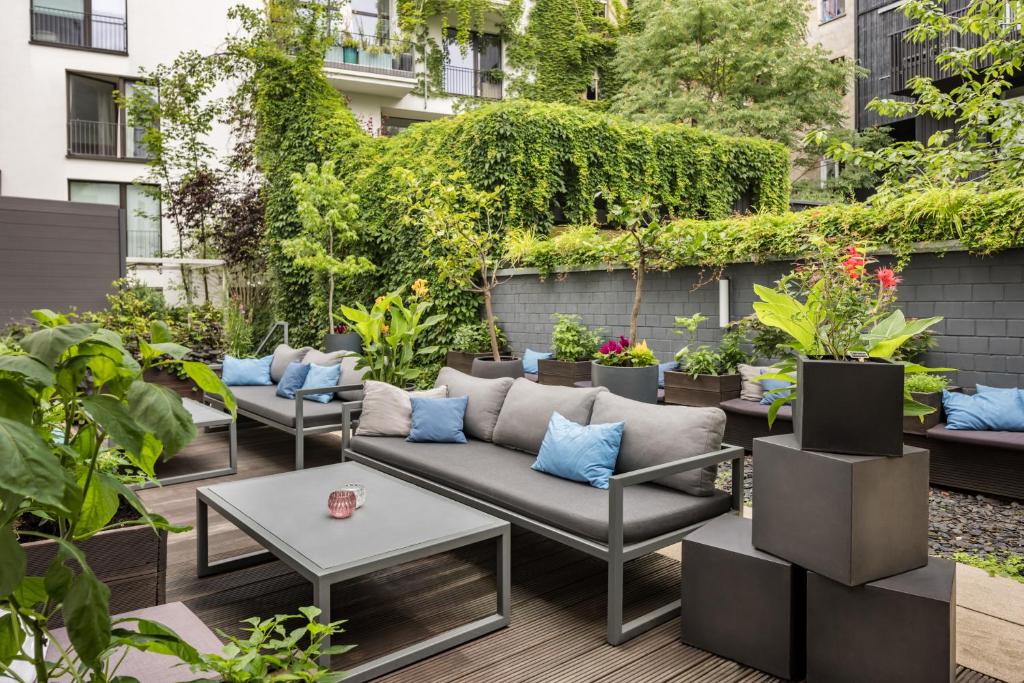 Hotel AMANO Rooms & Apartments — Hotel building in Berlin, Berlin