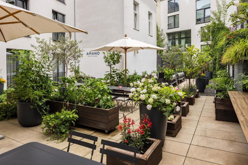 Hotel AMANO Rooms & Apartments — Restaurant & bars in Berlin, Berlin