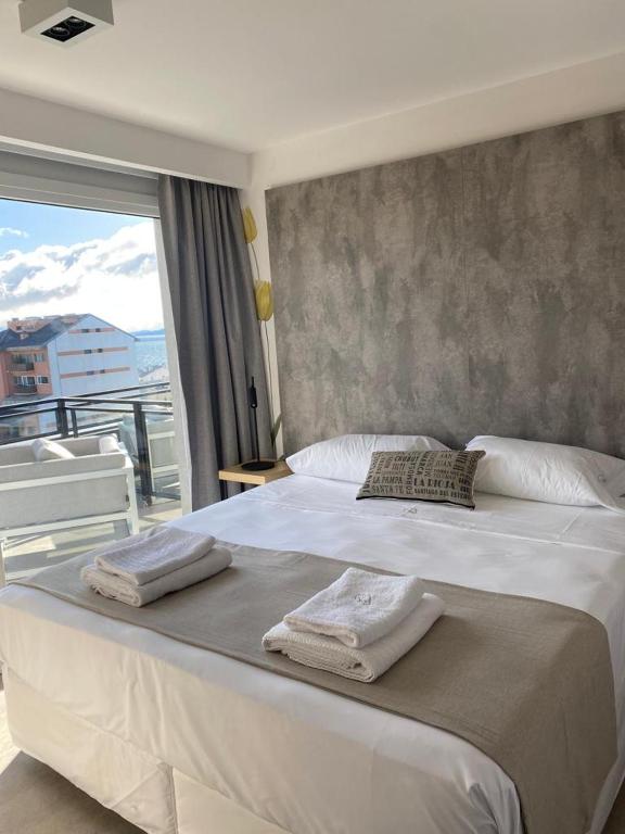 Patagonia Deluxe View - 5