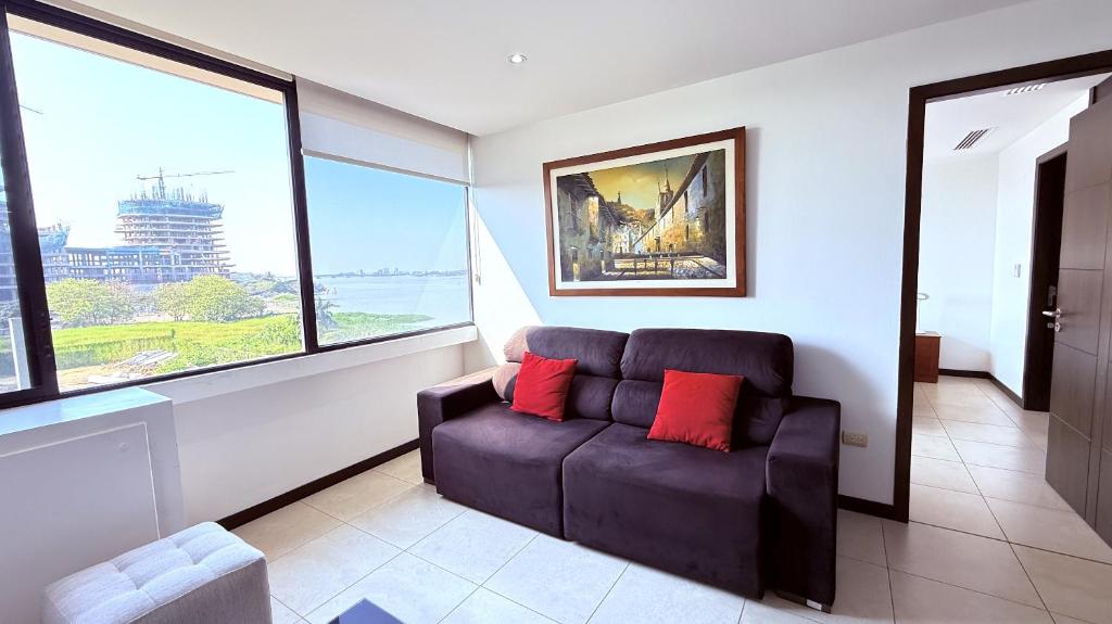 Bellini 3, Puerto Santa Ana, Suite Ejecutiva con vista, lavadora, secadora, wiffi - 4